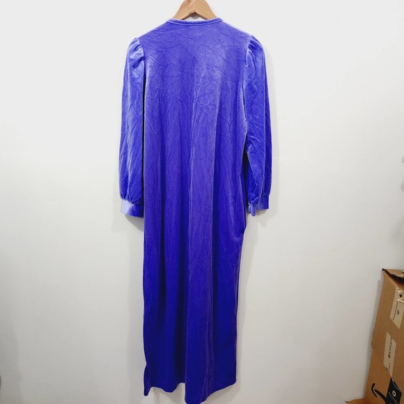 Vintage Anne Leslie Velvet Nightgown House Dress Blurple Half-Zip Lace Pocket - Picture 2 of 15